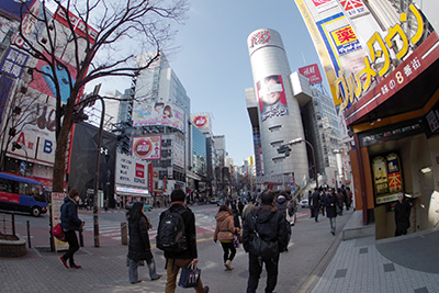 2月18日(火)の渋谷109前交差点_b0056983_10435856.jpg