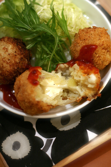 タラのチーズコロッケ Kichi Kitchen 2