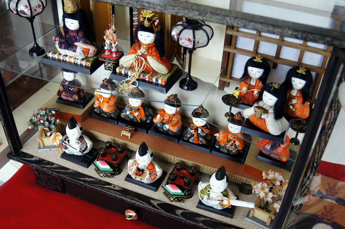榊原各所展示のお雛さま_b0145296_93333.jpg