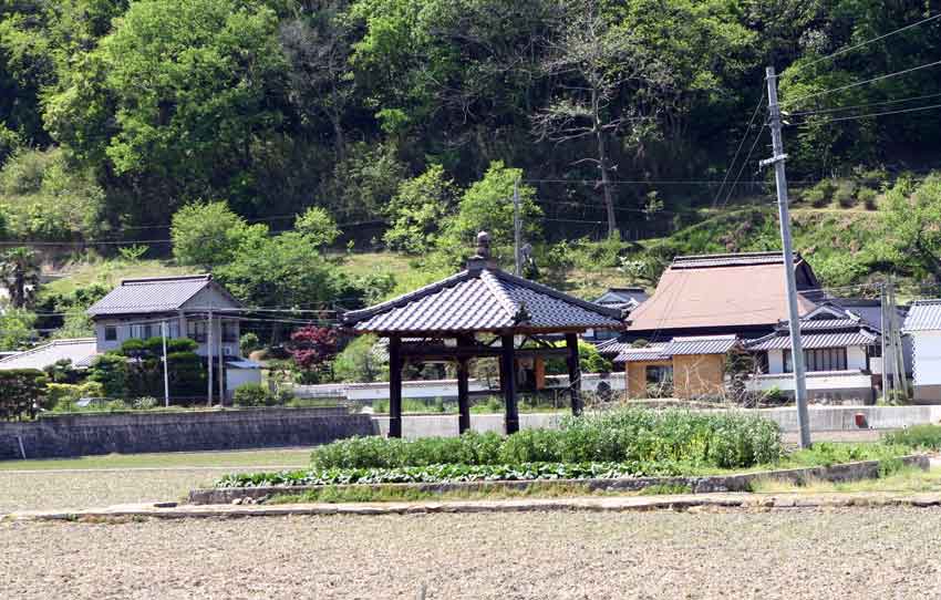 岡山県のお堂巡り-02♪_d0058941_20331782.jpg