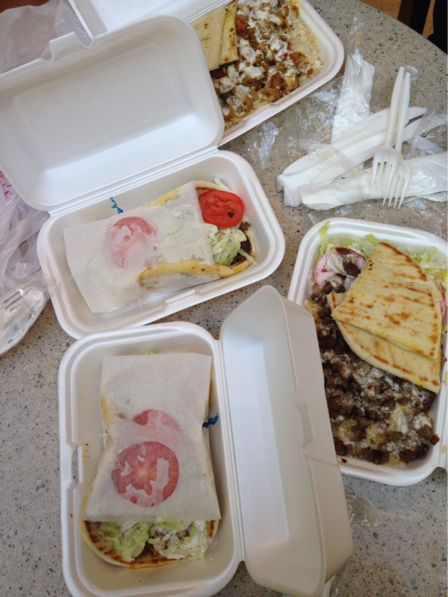 アフガン料理の屋台…_f0104159_21521051.jpg
