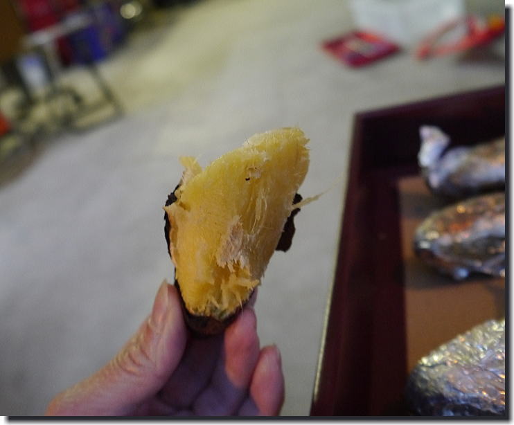 急遽...焼き芋?_f0178858_1837441.jpg