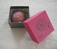 :: BROOCH BROOCH BROOCH ::_e0204865_1094867.jpg