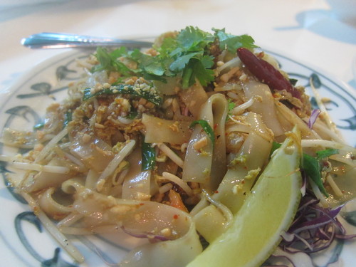We love SomChai !!_c0153966_1747240.jpg