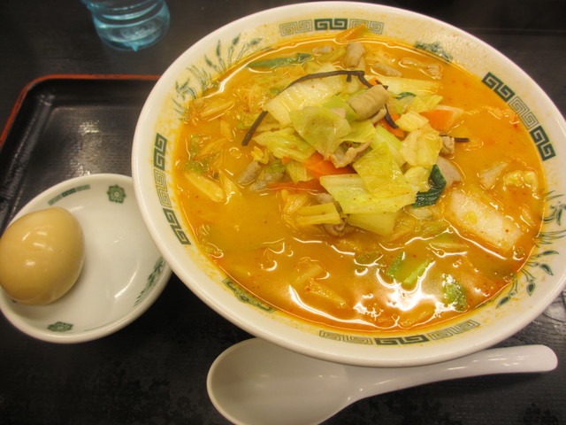 もつ野菜ラーメン@日高屋_c0212604_056061.jpg
