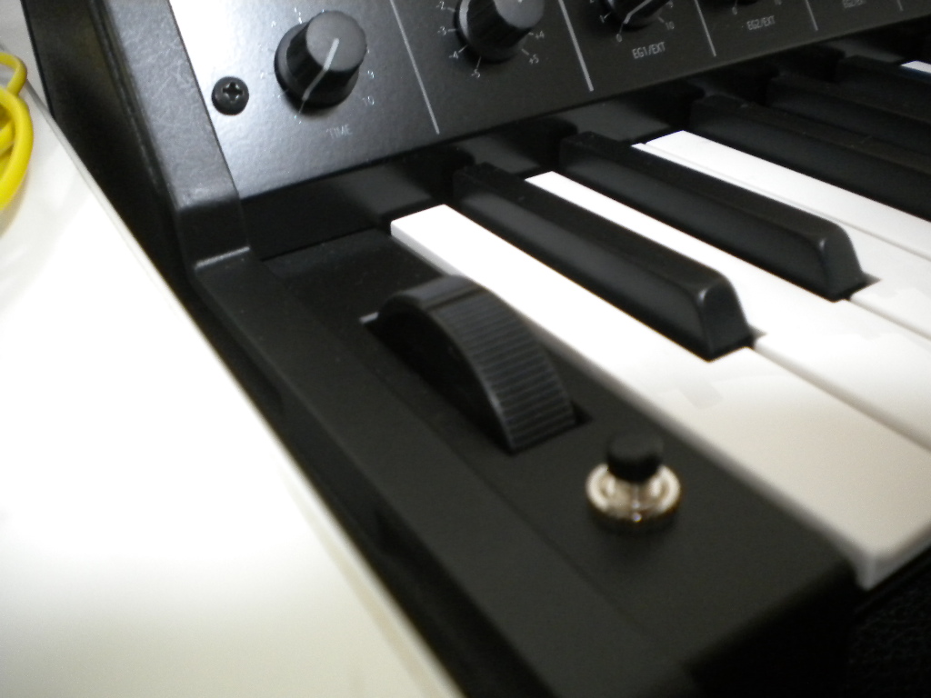 KORG MS-20 mini試奏記 : 風流音色まねゑもん KORG MS-20 mini試奏記 : 風流音色まねゑもん
