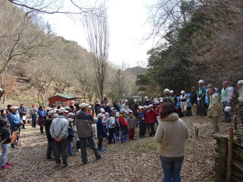 「高石ジュニア自然大学」１０期生のお別れ遠足「孝子の森・里山体験」（こどもゆめくらぶ）　_c0108460_20473597.jpg