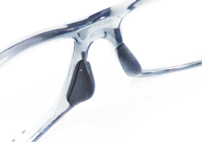 より幅広い年代に提案する新スポーツ対応フレーム・OAKLEY CROSSLINK RANGE発売開始!_c0003493_10135841.jpg