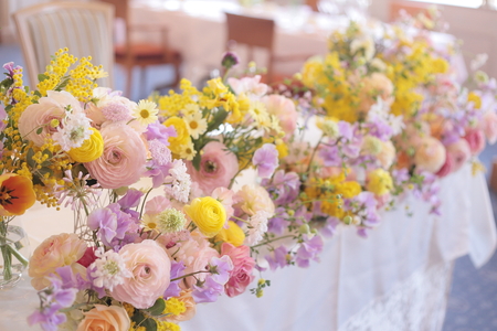 春の装花 シェ松尾天王洲倶楽部さまへ_a0042928_93239.jpg