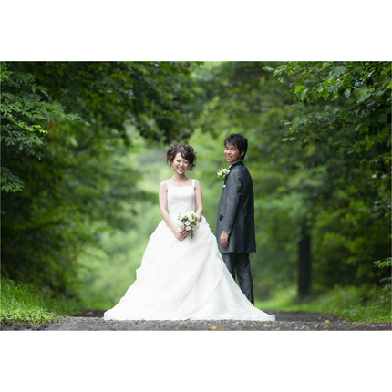 緑の森のウェディングフォト 静岡の結婚前撮り写真 山梨 千葉 東京 神奈川 Petite Rose