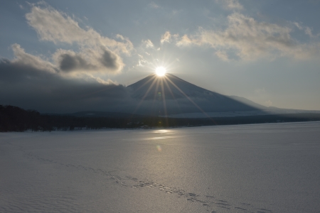 2014年2月22日　山中湖　ダイヤモンド富士_c0314839_10324551.jpg