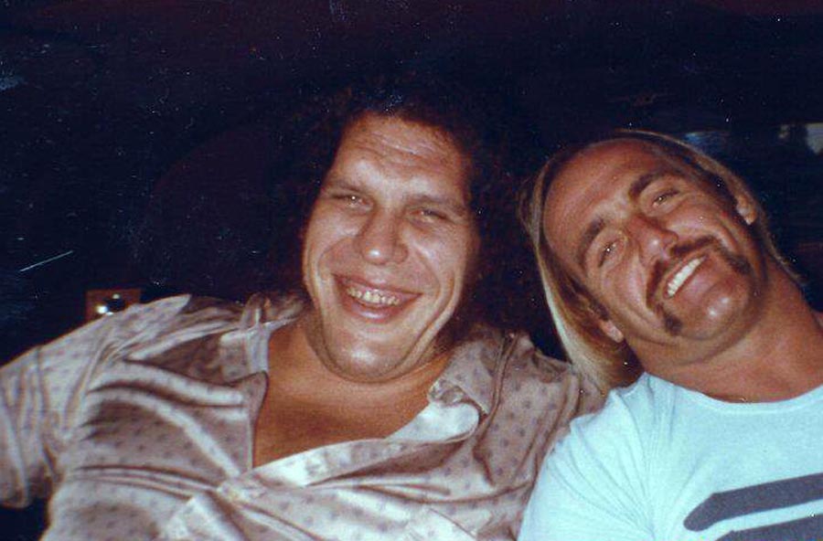 2 23 Sun ドキュメントのオカマとオナベの二人 見ていて心がざわついてしょうがない Blog Tacoma Fuji Records Lodge Alaska