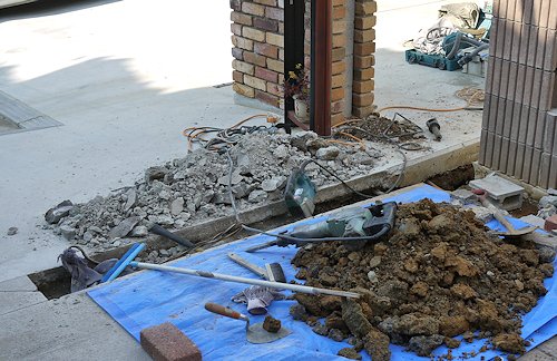 庭の水はけ対策 1 雨水枡の設置 透水管の埋設 Ar75ts 庭の水はけ対策 1 雨水枡の設置 透水管の埋設 Ar75ts