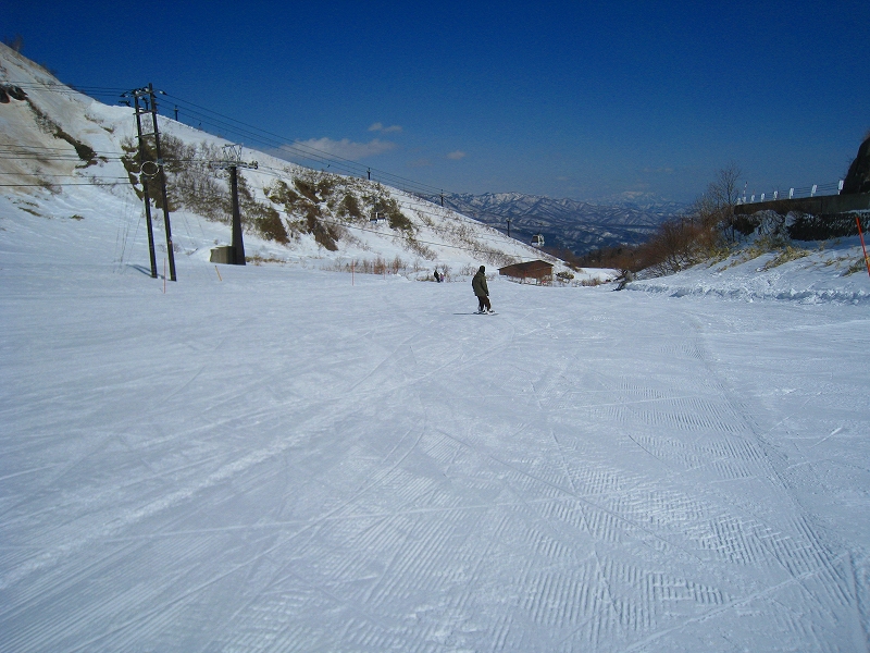 2/24今日のスキー場Scene_a0057828_16205212.jpg