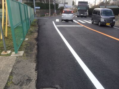 笠名〜大賀方面の道路舗装、塗装進む_b0211757_14435144.jpg