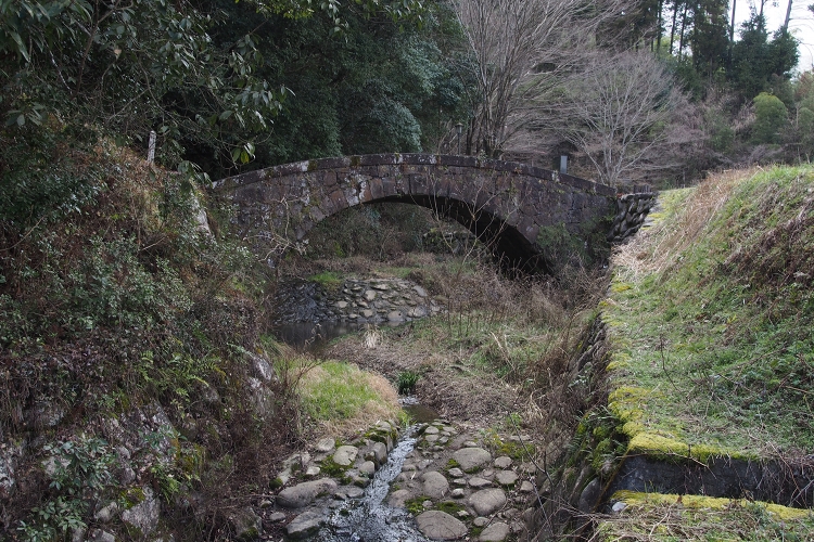 旧山鹿街道にかかる女田橋と水天宮下1号・2号橋_b0123359_21382124.jpg