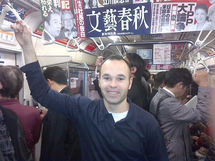 浦和レッズがW杯後にイニエスタを獲得？_c0024176_23485082.jpg
