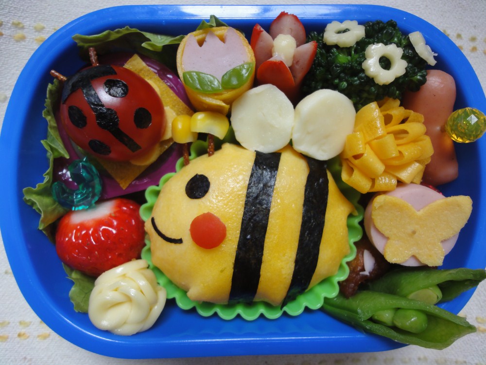 キャラ弁＊ハチさんお弁当☆_f0285497_135128.jpg