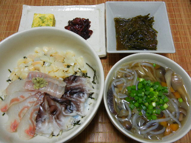 四色丼_e0028505_00513186.jpg