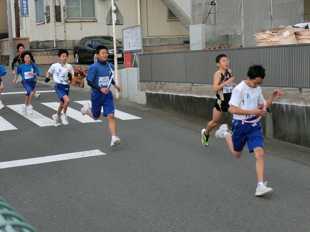 富士山の日に駆け抜けた「今泉駅伝」_f0141310_710446.jpg