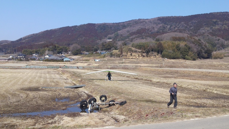 柳の下_a0069056_14165041.jpg