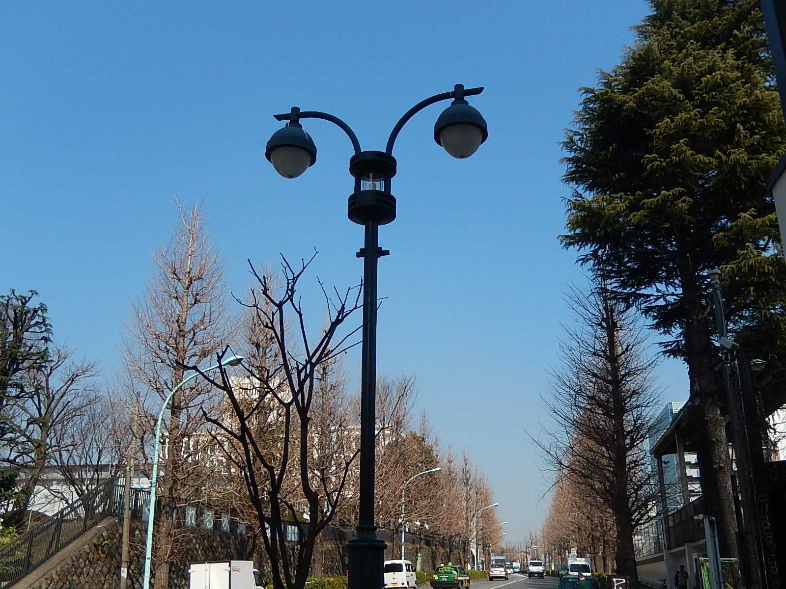 2月25日　渋谷　原宿　の自転車屋　FLAME bike前です！_e0188759_1133813.jpg