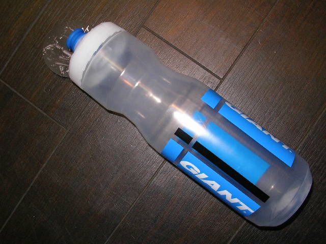 2/25:入荷案内 GIANT編_b0189682_12454938.jpg