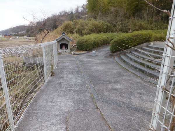 歩こう　お地蔵さんをお参りしよう　（三十一）_b0212898_10261349.jpg