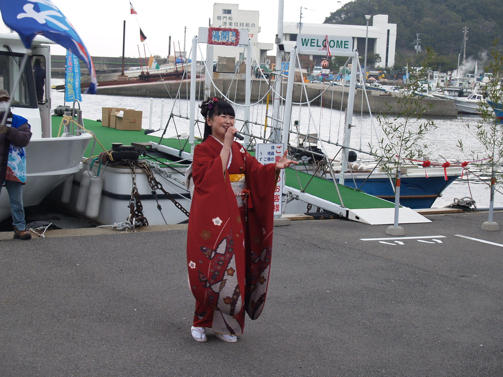 うずしお観潮シーズンの幕開け_d0004208_1757039.jpg