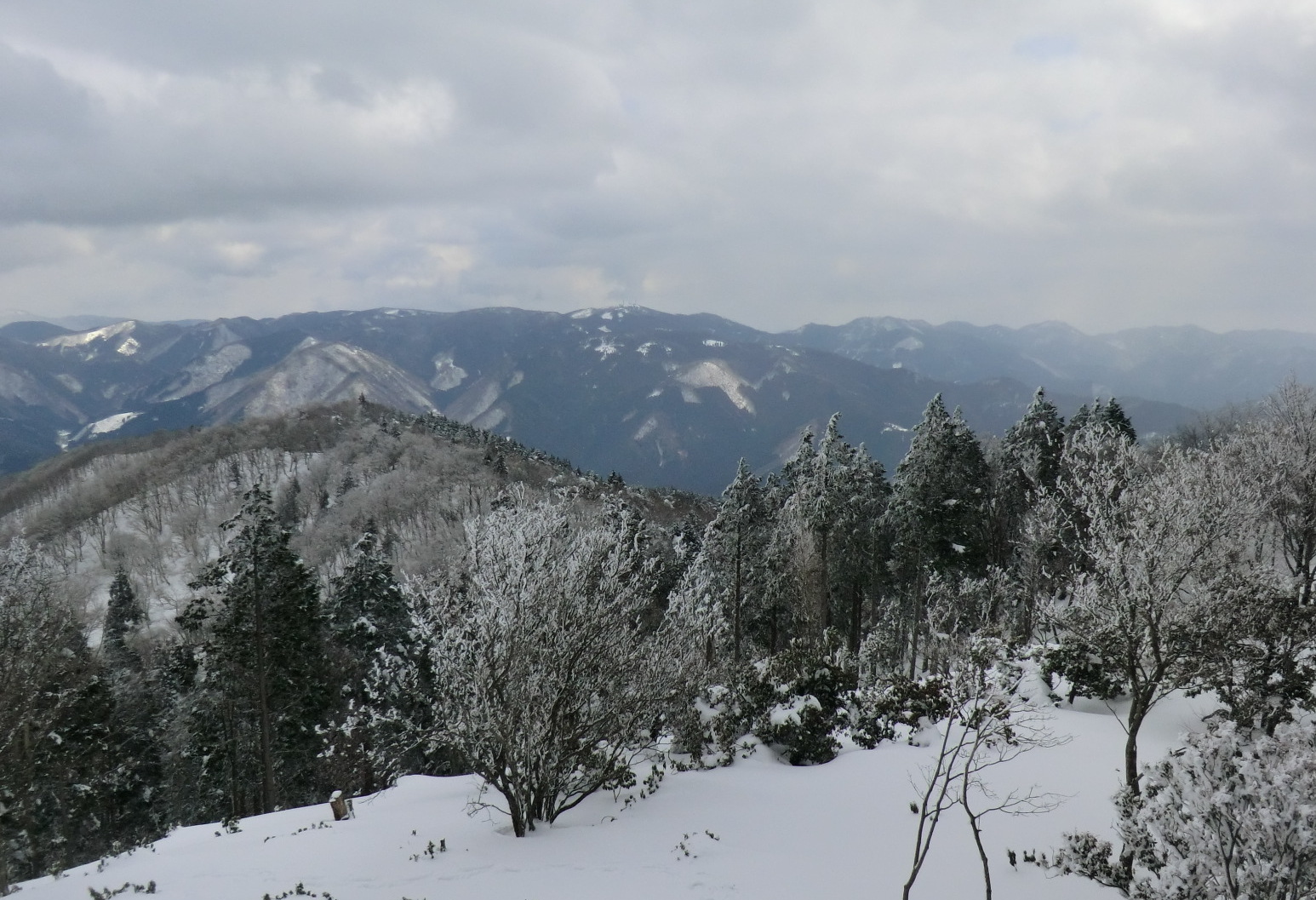 No333兵庫宍粟市東山　雪山散策_b0185573_15511393.jpg