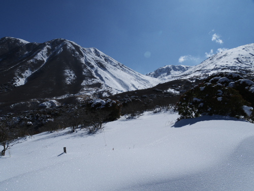 雪たっぷり坊がつる_e0152806_011644.jpg