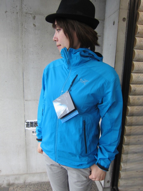 春のARK\'TERYX ・・・ Gamma SL Hybrid JACKET!★!_d0152280_18241454.jpg