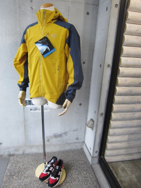 春のARK\'TERYX ・・・ Gamma SL Hybrid JACKET!★!_d0152280_18281038.jpg