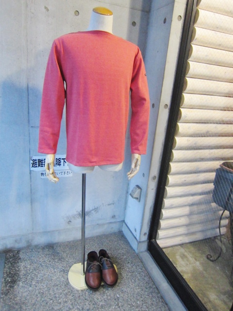 影武者的・人気カラー・・・St.James のPLUM カラーOUESSANT!♪!_d0152280_3193337.jpg