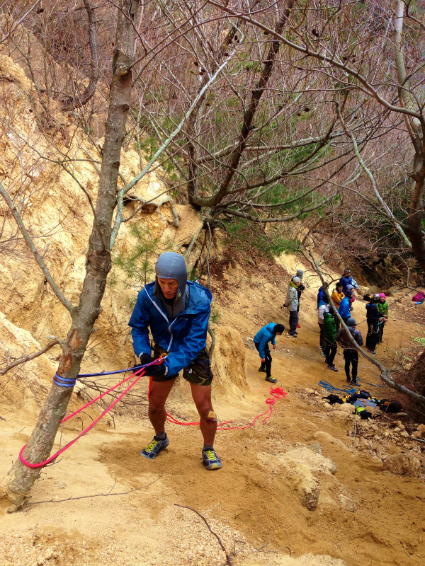 Scrambling Session at Ashiya Rock Garden_b0220886_119085.jpg