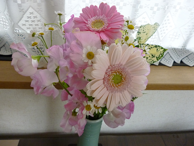 f0008510_175688.png