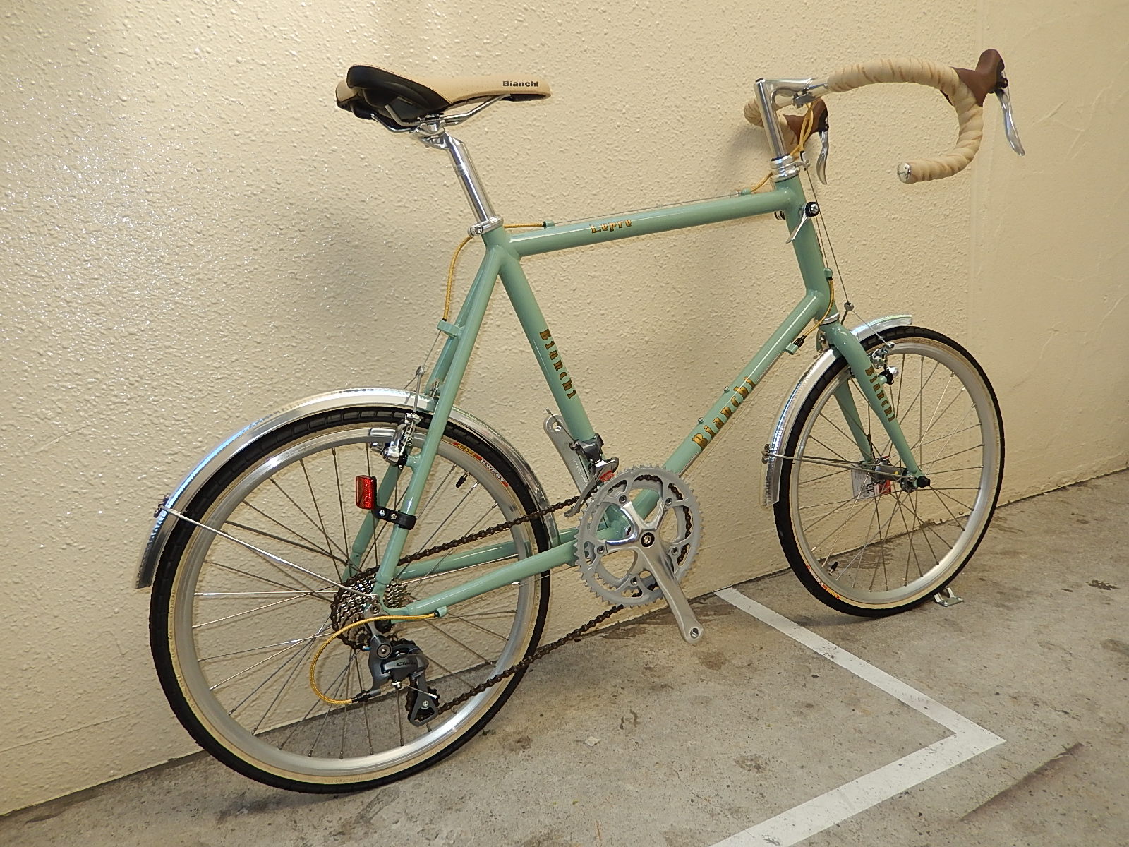 Bianchi MINIVELO 8 Drop 入荷_e0188759_1332676.jpg