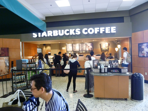 ホノルル空港のSTARBUCKS COFFEE_c0152767_2229241.jpg