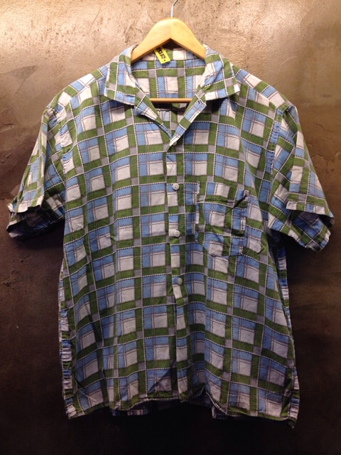 3月5日(水)大阪店春夏ストック入荷!!④変形Ｔ－シャツ＆Knit&VintageShirt!!(大阪アメ村店)_c0078587_036699.jpg