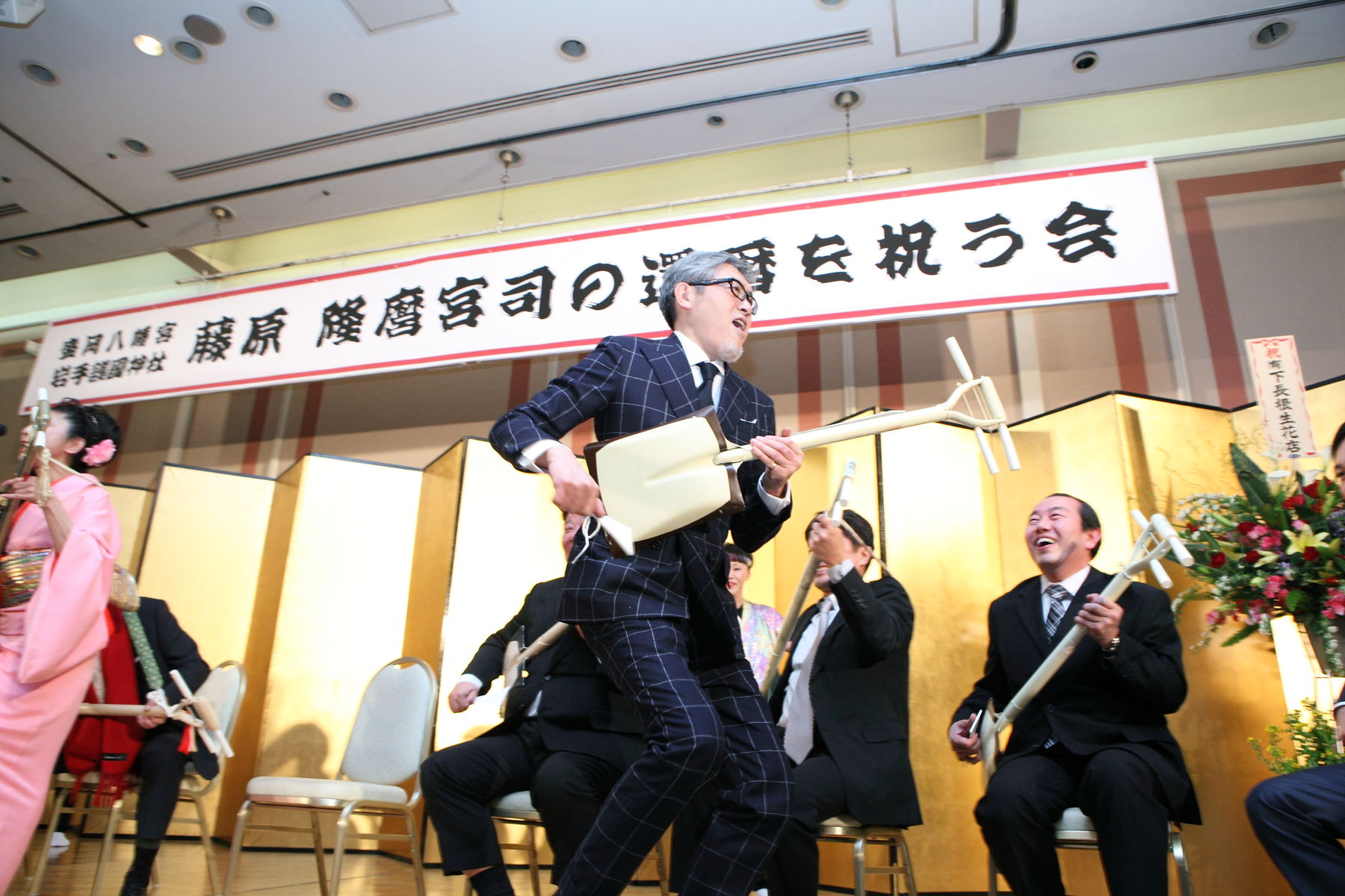 ~還暦のお祝いに~ 「岩手のスーツ」 編_c0177259_13585359.jpg