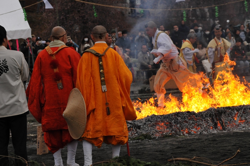 長瀞の火祭り（4）_b0104774_23452854.jpg