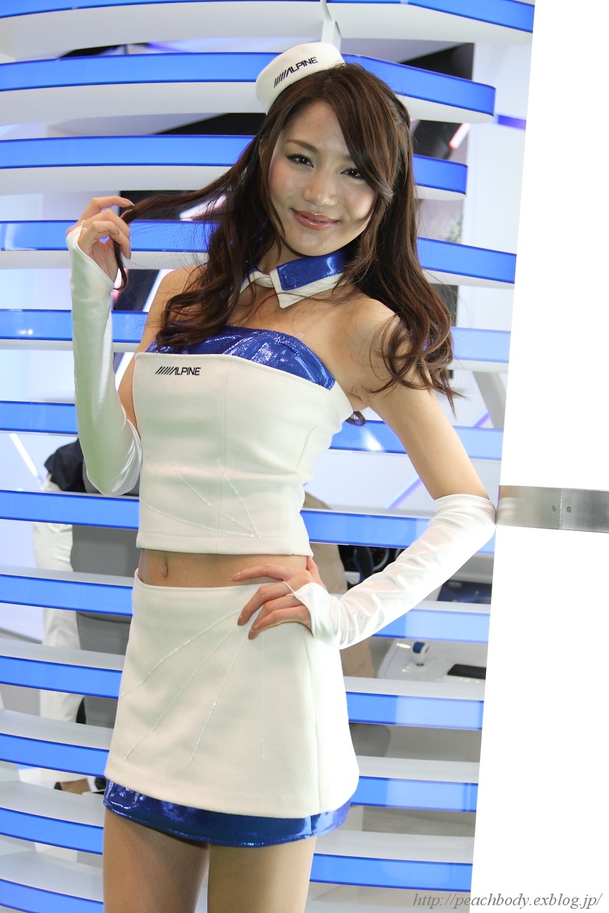 佐藤美央里 さん アルパイン株式会社 ブース Peach Body 佐藤美央里 さん アルパイン株式会社 ブース Peach Body