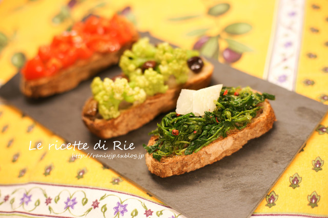Bruschetta con broccolo romano ✿ 春先のブロッコロ ロマーノ_b0246303_00111347.jpg