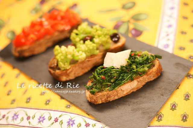  Bruschetta con broccolo romano ✿ 春先のブロッコロ　ロマーノ_b0246303_00111347.jpg