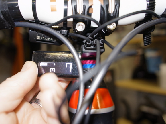 シマノ アルフィーネ ディスプレイをロードバイクDi2に装備する シマノ アルフィーネ ディスプレイをロードバイクDi2に装備する