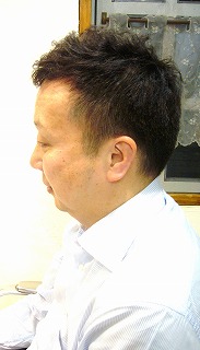 爽やかビジネスマンカット_a0123703_9563490.jpg