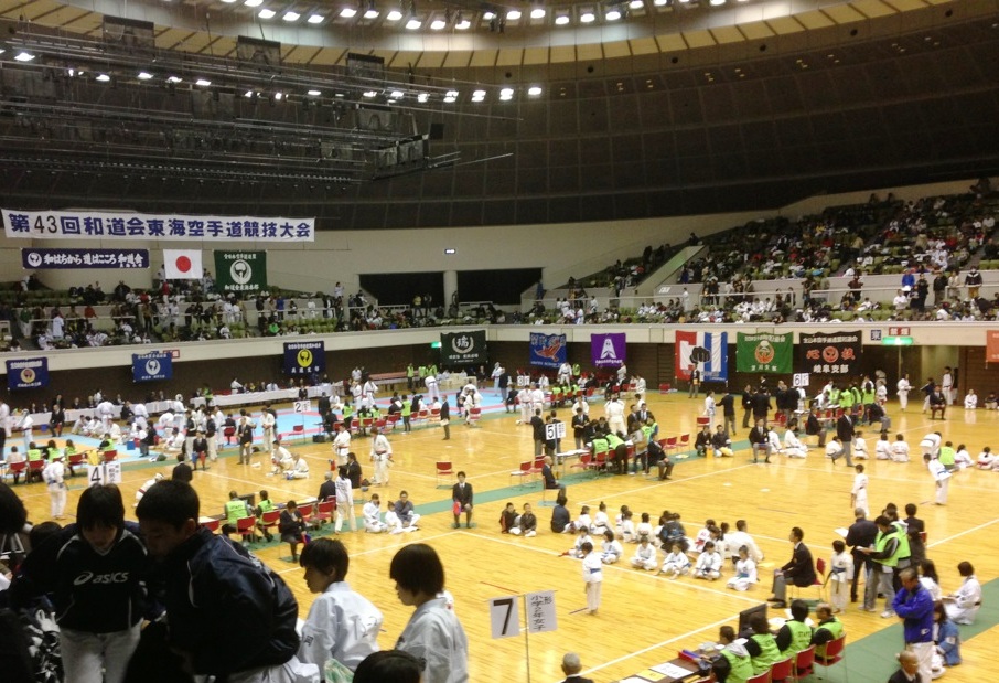 第43回和道会東海空手道競技大会_d0010630_1825246.jpg