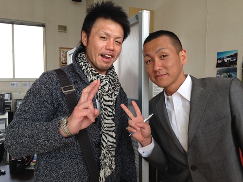 3月9日(日)2台のご成約をいただきました!!阿部ちゃんブログ★ランクル ディーゼル ハマー★_b0127002_1823194.jpg