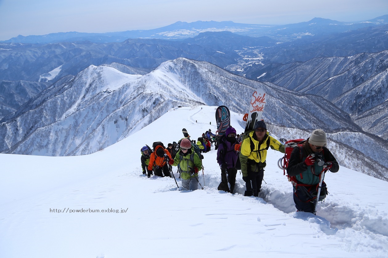 三月なのに深過ぎ谷川岳_b0062024_22563846.jpg