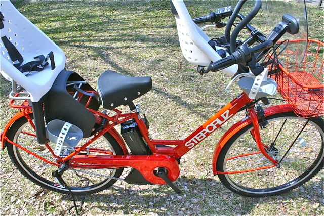 おしゃれmama電動自転車『STEPCRUZ ステップクルーズ』+Yepp イェップ ポリスポート ブリジストン_b0212032_21473687.jpg